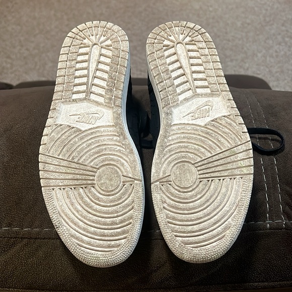 New Nike Air Jordan 1 Retro Low Python Sneaker 9.5 - Picture 11 of 13